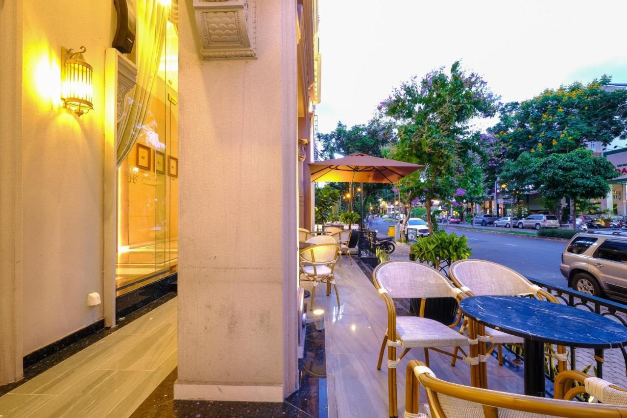 Golden Tree Hotel & Apartment Хошимин Экстерьер фото